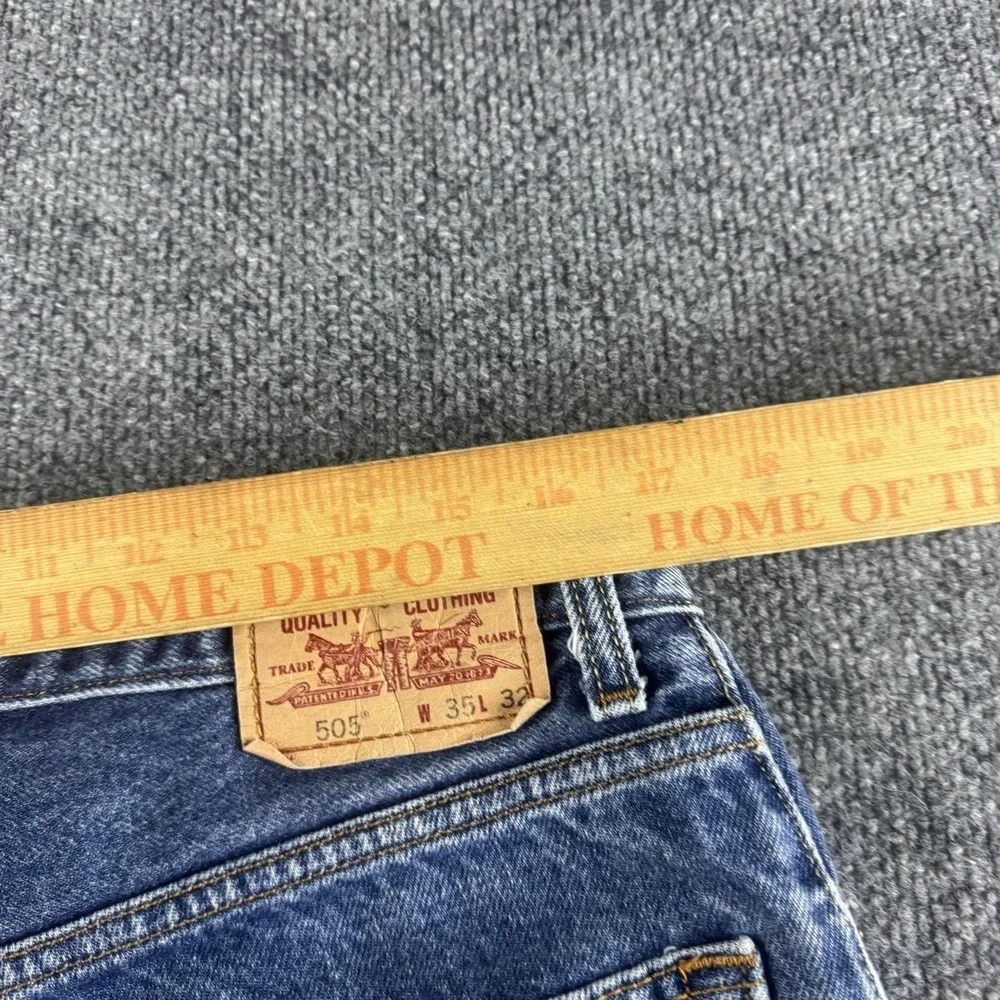 Levis levis 505
